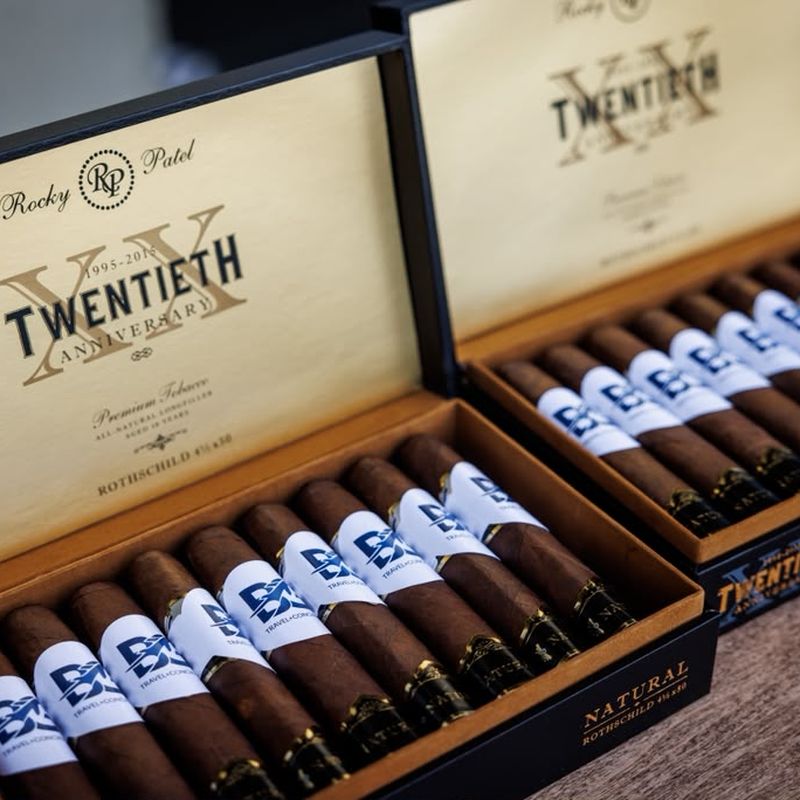 Cigars banded for Jetcon in their presentation boxes